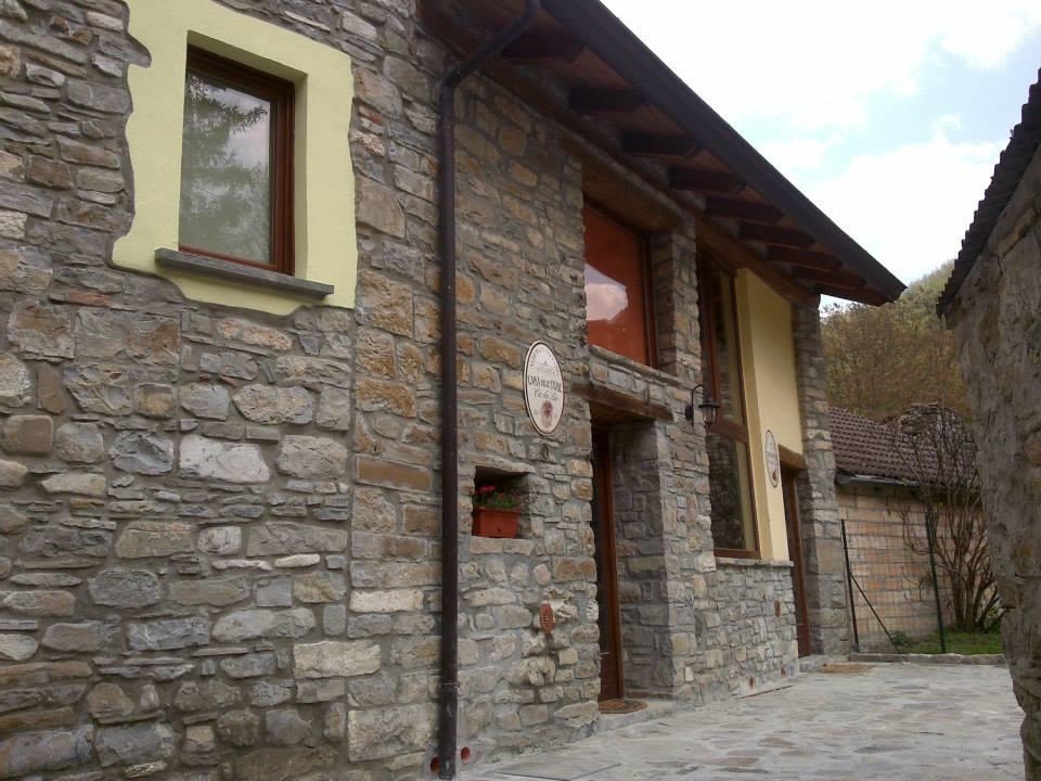 Albergo Diffuso Casa Delle Favole Ferriere Kültér fotó
