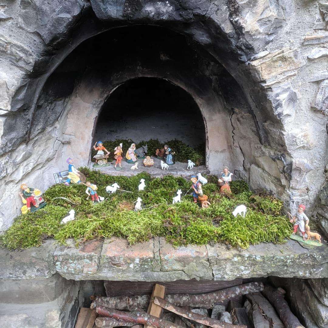 Albergo Diffuso Casa Delle Favole Ferriere Kültér fotó